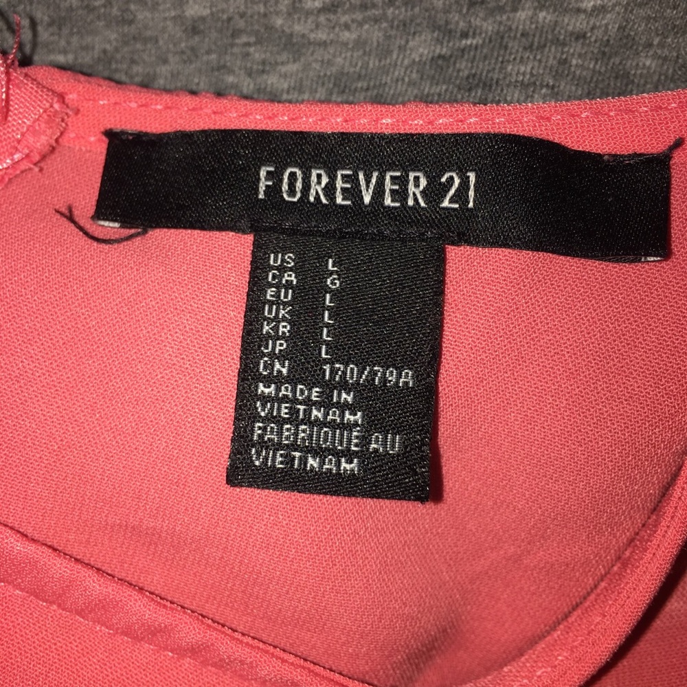 Forever 21 romper - Picture 5 of 7